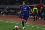 记者：杨泽翔下轮4黄停赛，右后卫位置很可能需要王世龙挑大梁